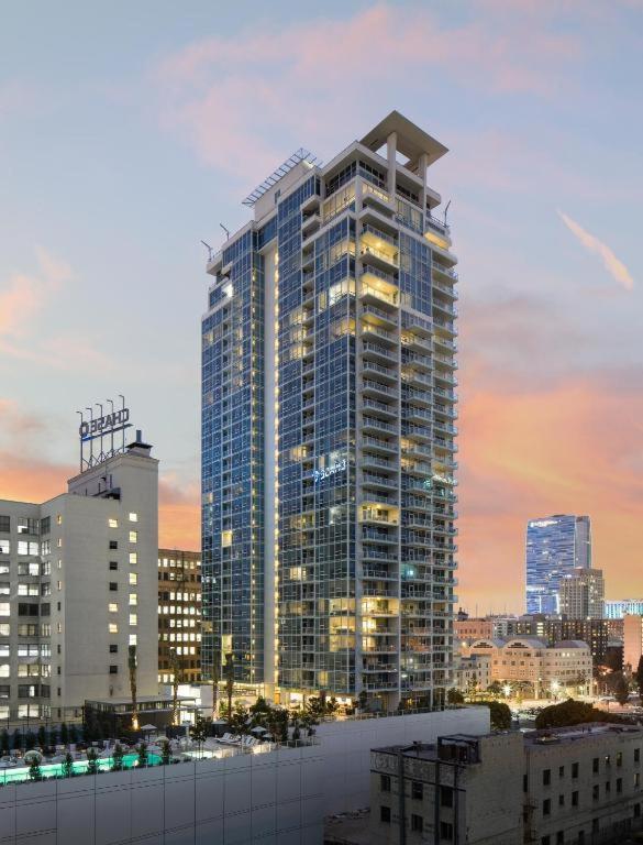 Level Downtown La South Olive Hotel Los Angeles Exterior photo